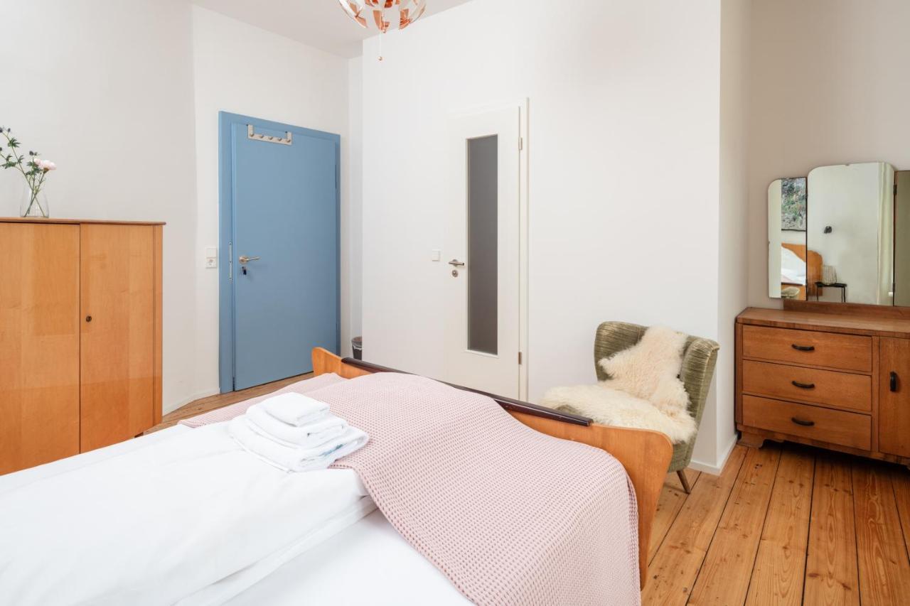 Kuenstlerzimmer Im Kulturhaus Haeselburg ゲーラ エクステリア 写真