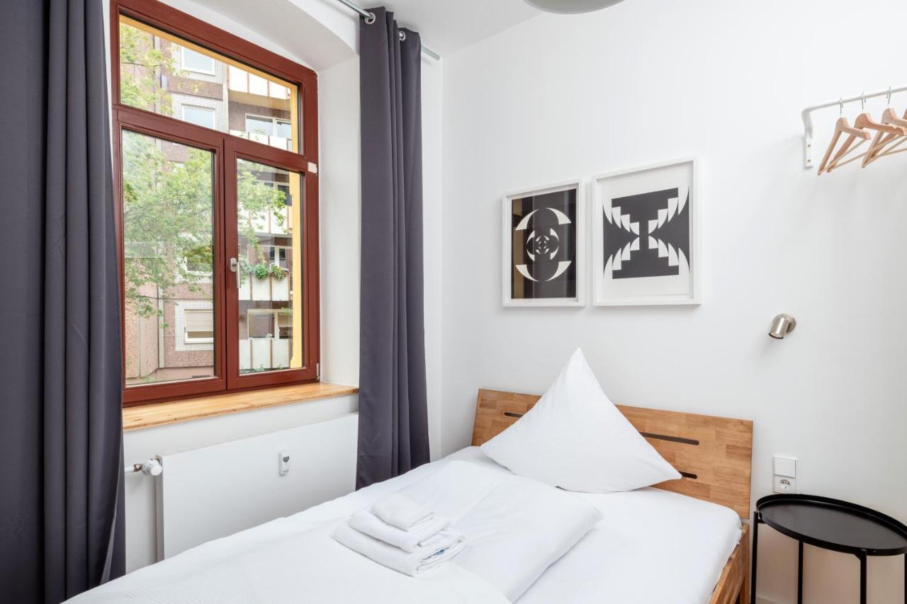 Kuenstlerzimmer Im Kulturhaus Haeselburg ゲーラ エクステリア 写真